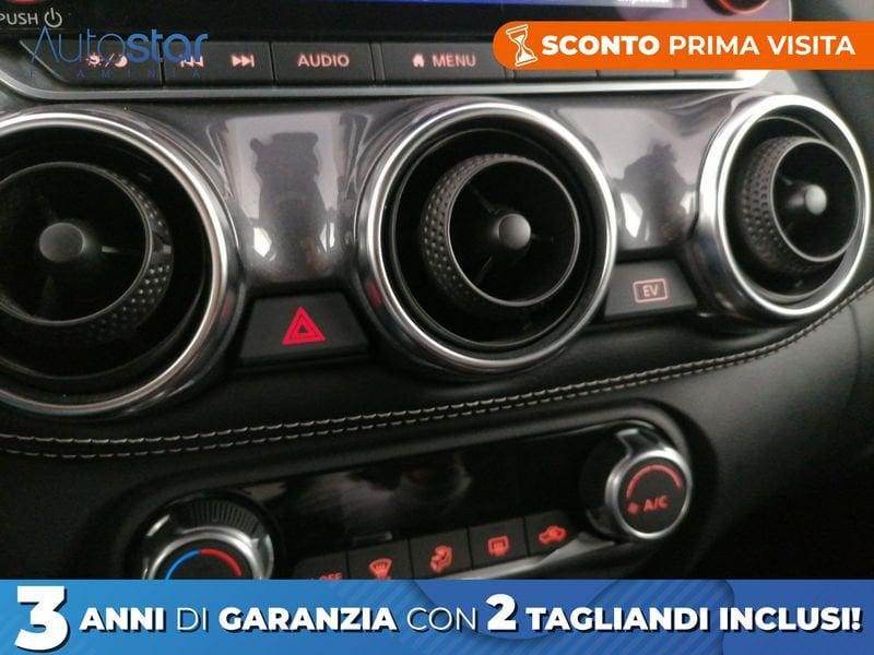 Nissan Juke 1.6 hev N-Connecta