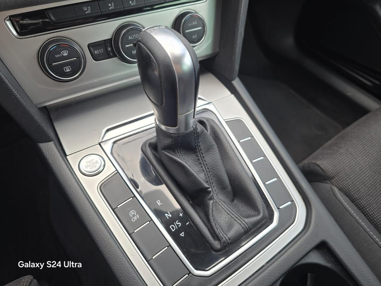 Volkswagen Passat 1.6 TDI DSG Comfortline BlueMotion Technology