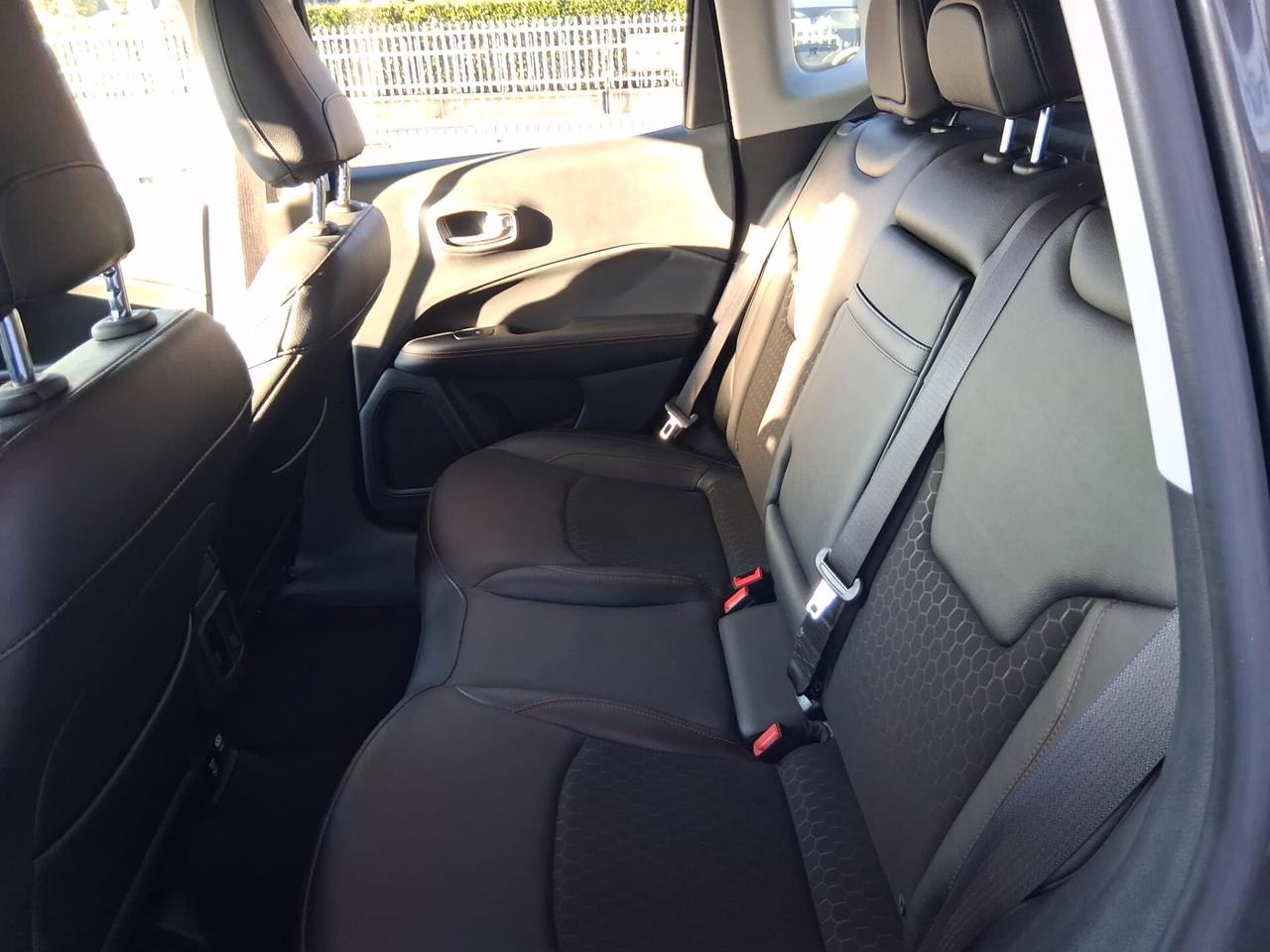 Jeep Compass 1.3 Turbo T4 190 CV PHEV AT6 4xe Business Plus