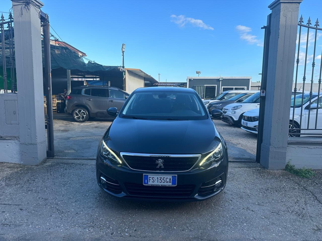 Peugeot 308 BlueHDi 130 EAT8 Allure 2018