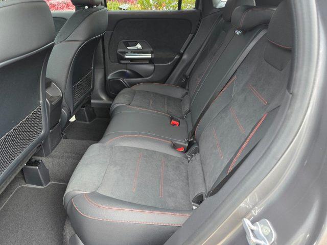 MERCEDES-BENZ GLA 200 d Automatic AMG Line Premium