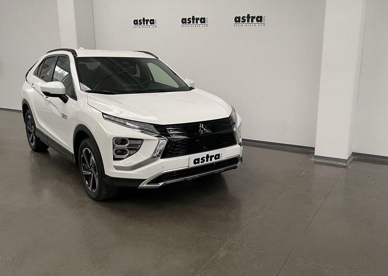 Mitsubishi Eclipse Cross 2.4 MIVEC 4WD PHEV Instyle SDA