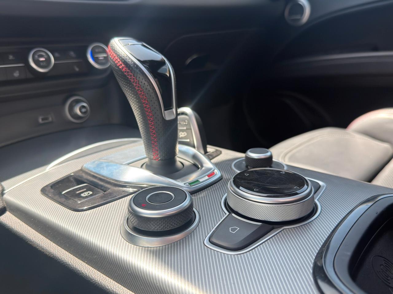 Alfa Romeo Stelvio 2.0 Turbo 280 CV AT8 Q4 Competizione