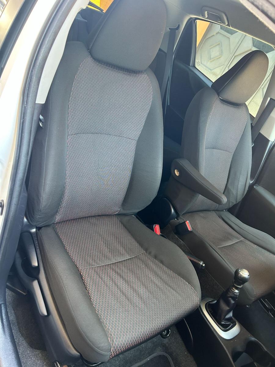 TOYOTA - Yaris - 1.4 D-4D 5p. Lounge NAVI TELECAMERA