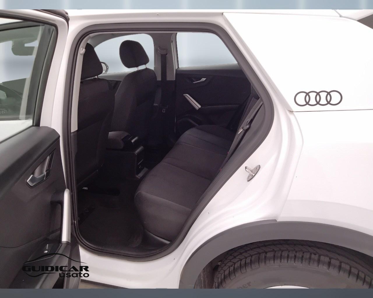 AUDI Q2 I 2021 - Q2 30 1.0 tfsi Business 110cv