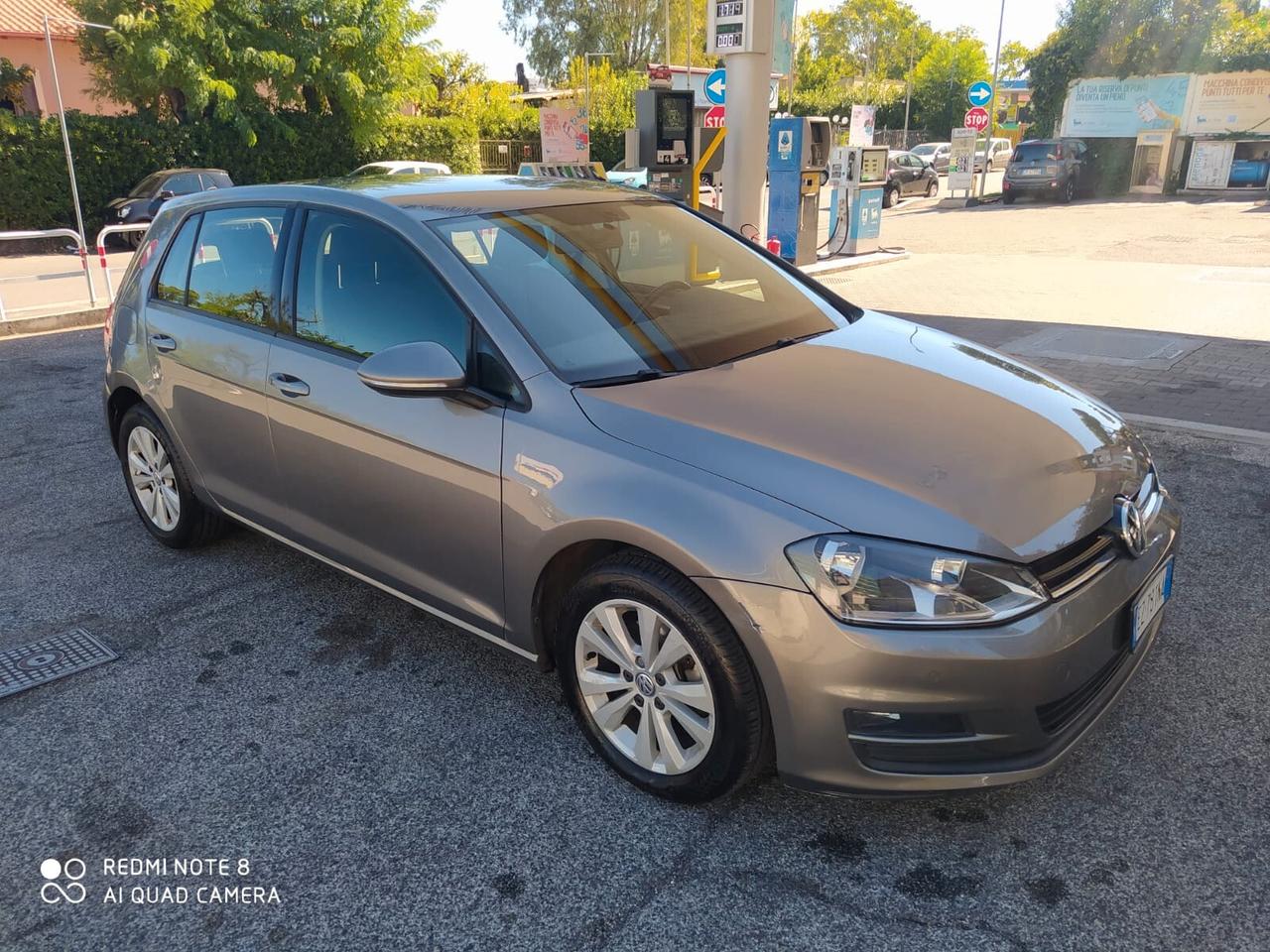 Volkswagen Golf 1.6 . Comfortline