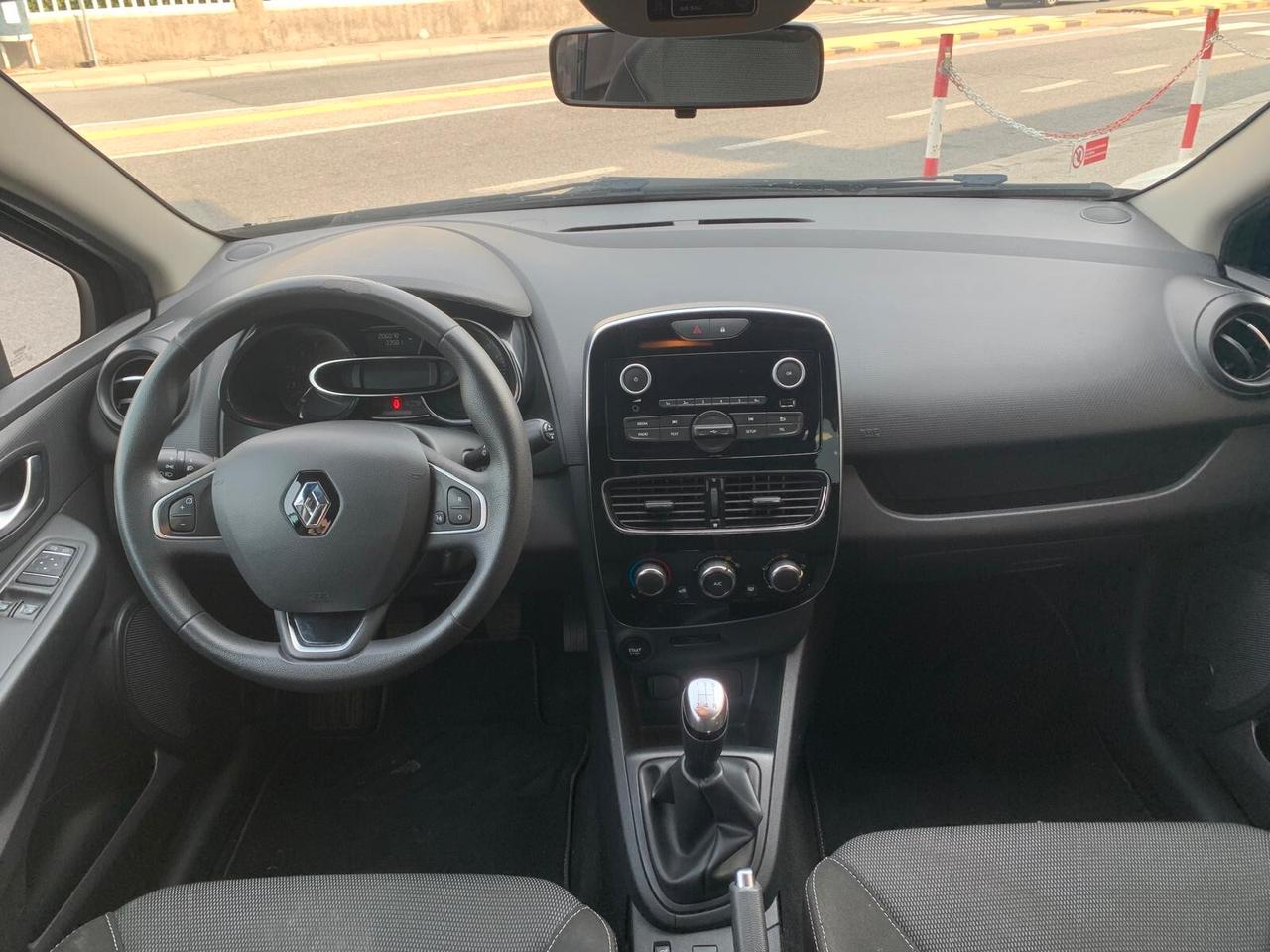 Renault Clio dCi 75CV 5p S&S Neopat.