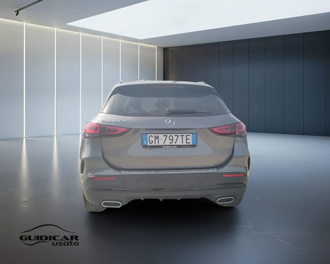 Mercedes-Benz GLA-H247 2020 - GLA 180 d Premium auto