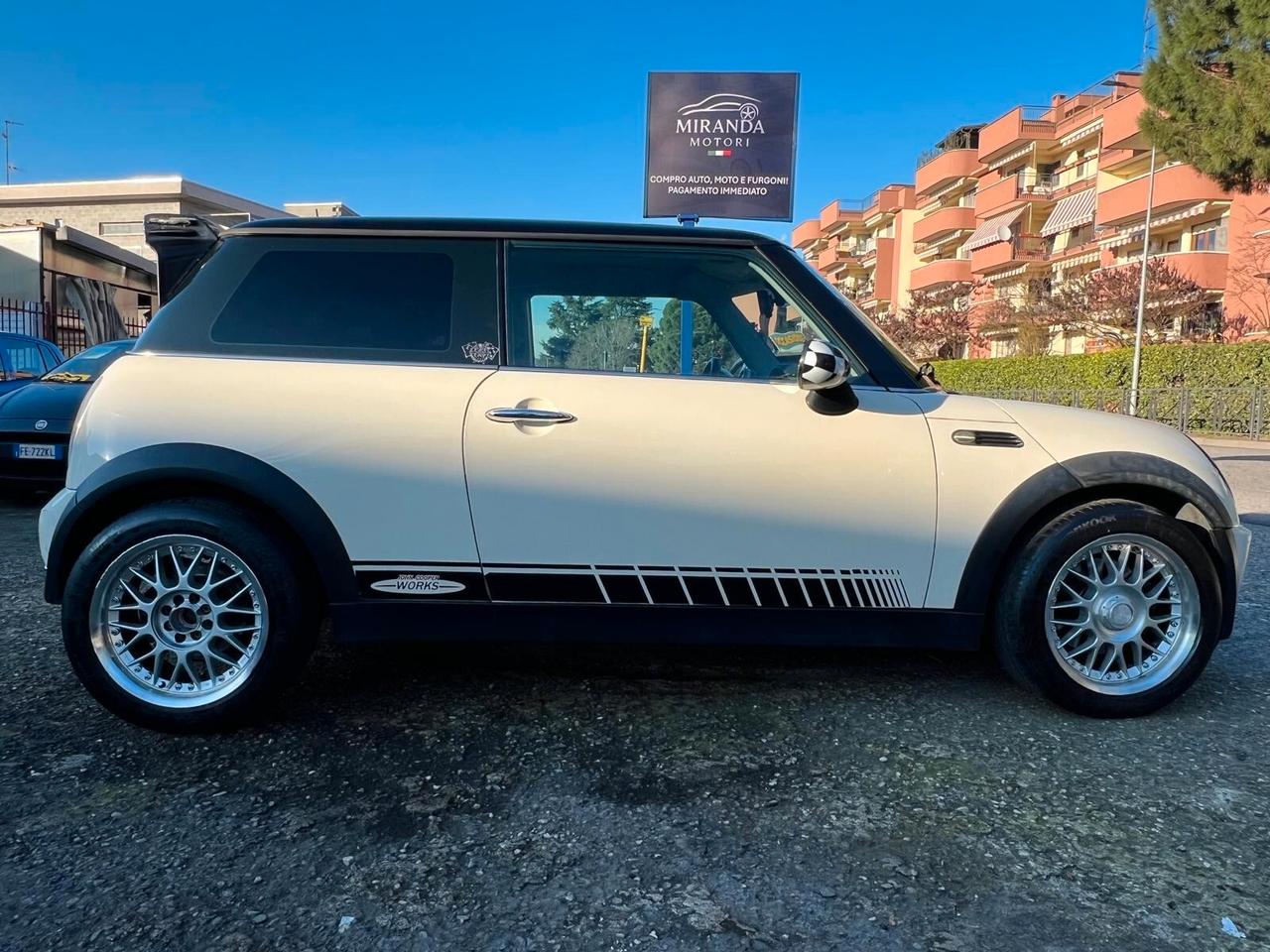 Mini 1.6 16V One de luxe