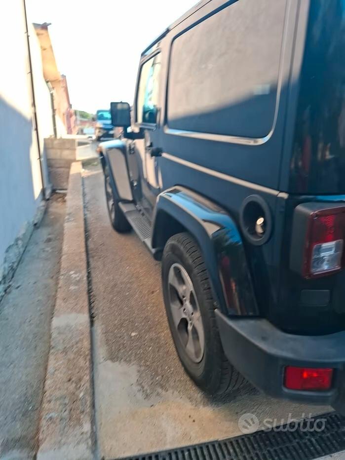 Jeep Wrangler 2.8 CRD DPF Sahara Auto