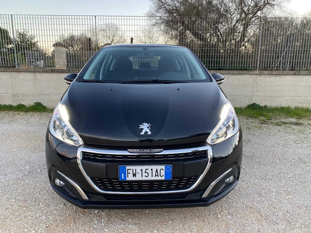 Peugeot 208 BlueHDi 100 S&S 5 porte Active