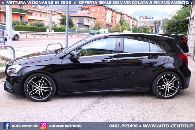 Mercedes-Benz Classe A A 180 AMG Night 1.6 122cv