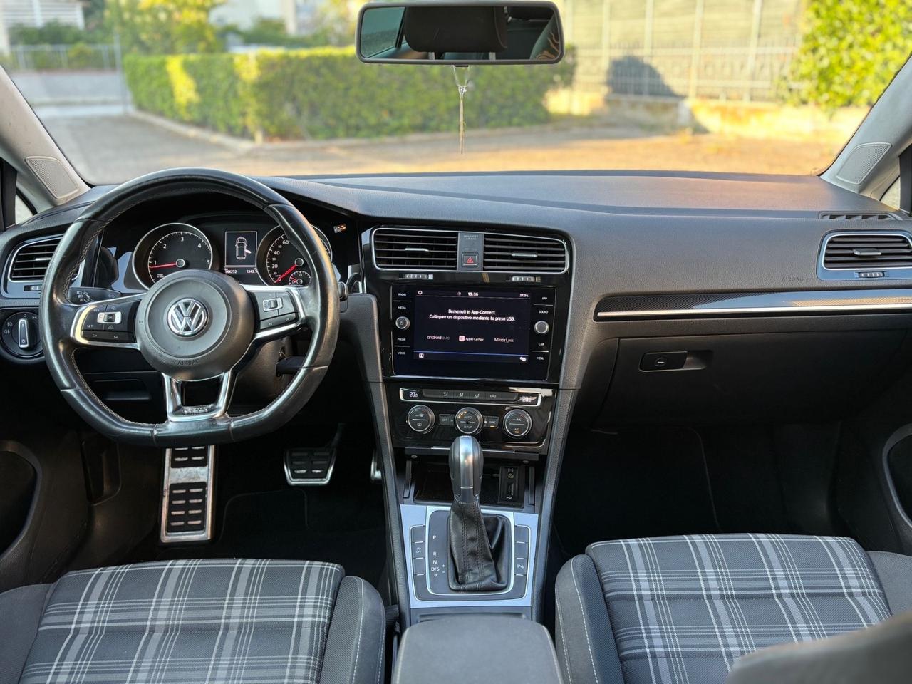 Volkswagen Golf 2.0 TDI DSG 5p. Highline BlueMotion Technology