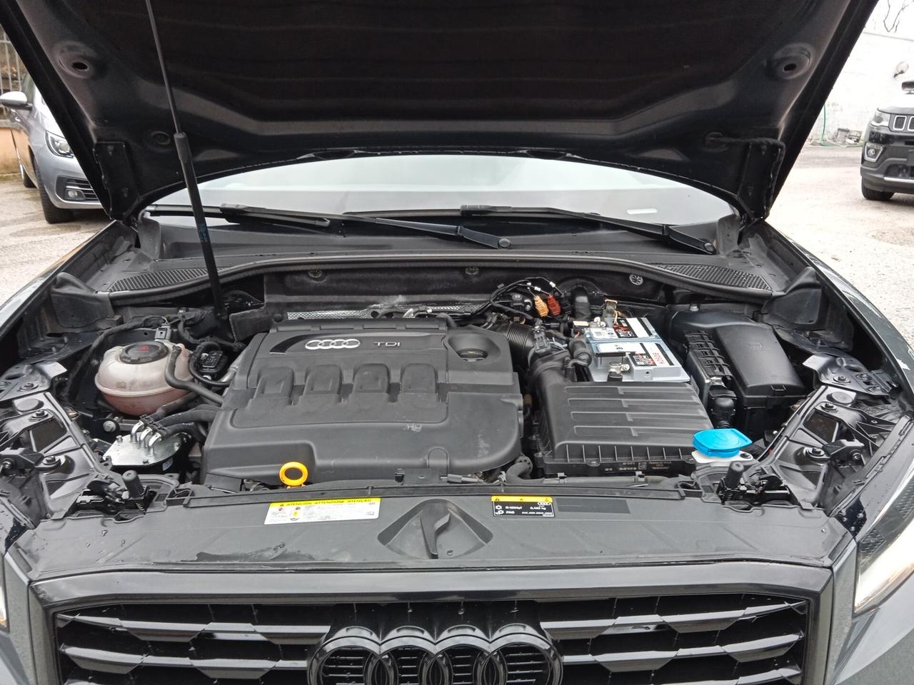 Audi Q2 / 1.6 TDI S tronic Admired