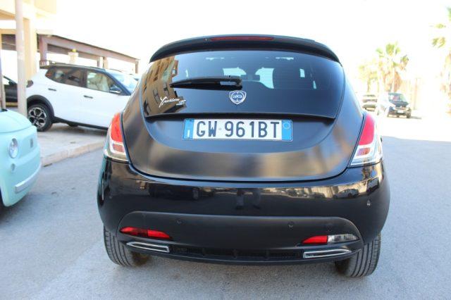 LANCIA Ypsilon 1.3 MJT 16V 95 CV 5 porte S&S S Momodesign