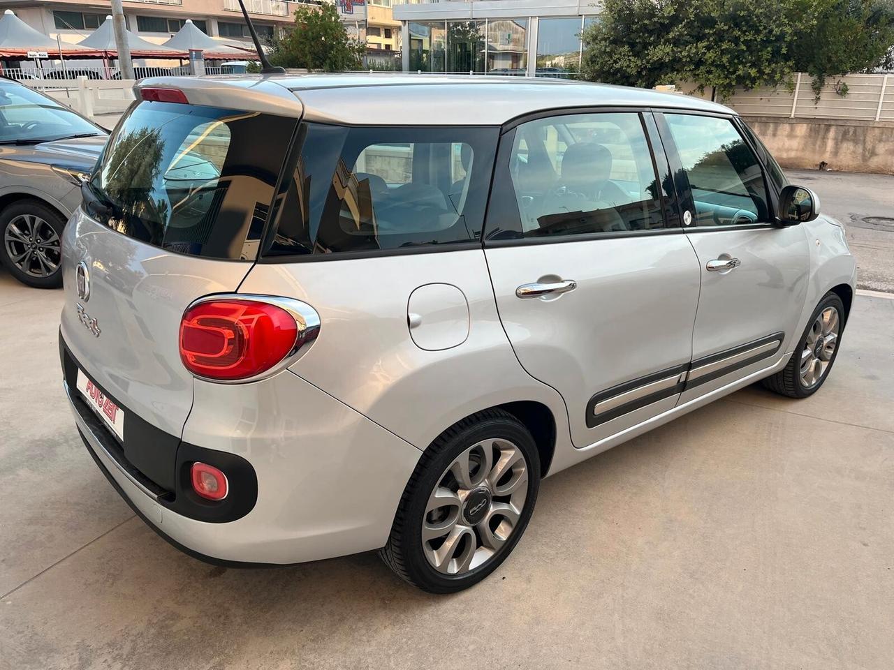 Fiat 500L Living 1.6 Multijet 105 CV Pop Star