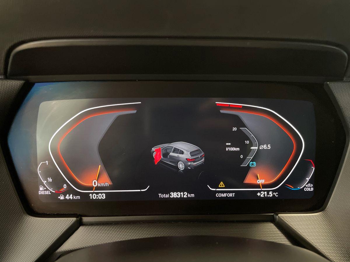 BMW Serie 1 F40 - 118d Msport auto