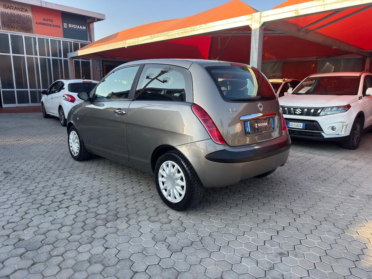 Lancia Ypsilon ADATTA A NEOPATENTATI 1.2 16V Argento