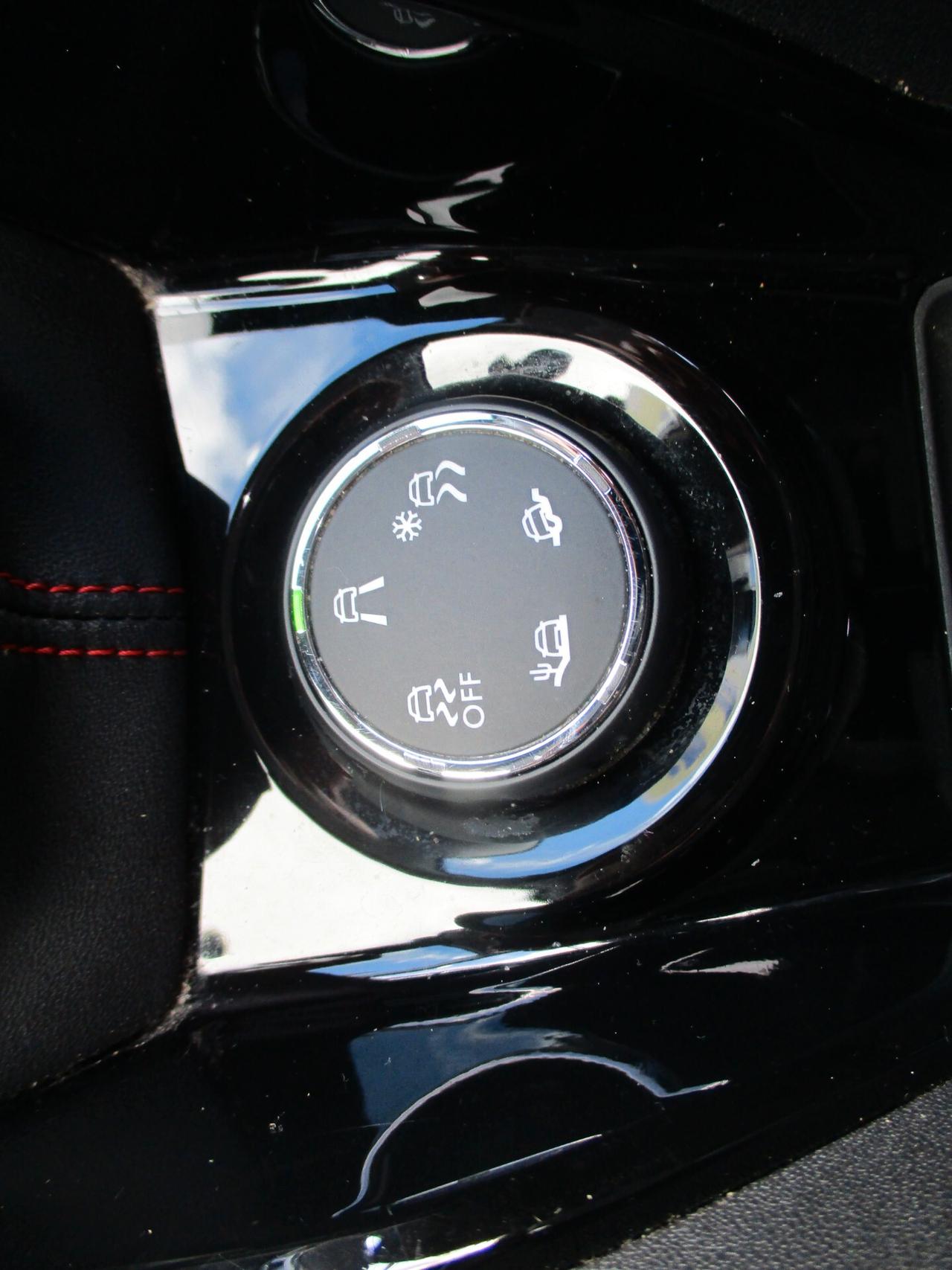 Peugeot 2008 BlueHDi 100 CV Black Matt GT-LINE 2019