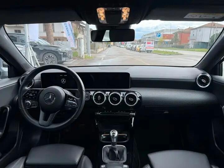 Mercedes-benz A 160 d Premium