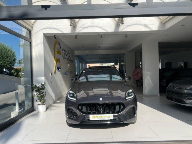 MASERATI Grecale MHEV 330 CV AWD Modena tetto da?529,00 mensili