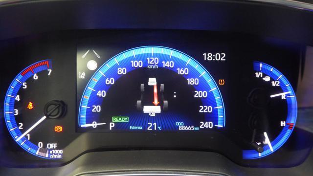 TOYOTA Corolla 1.8 Hybrid Style