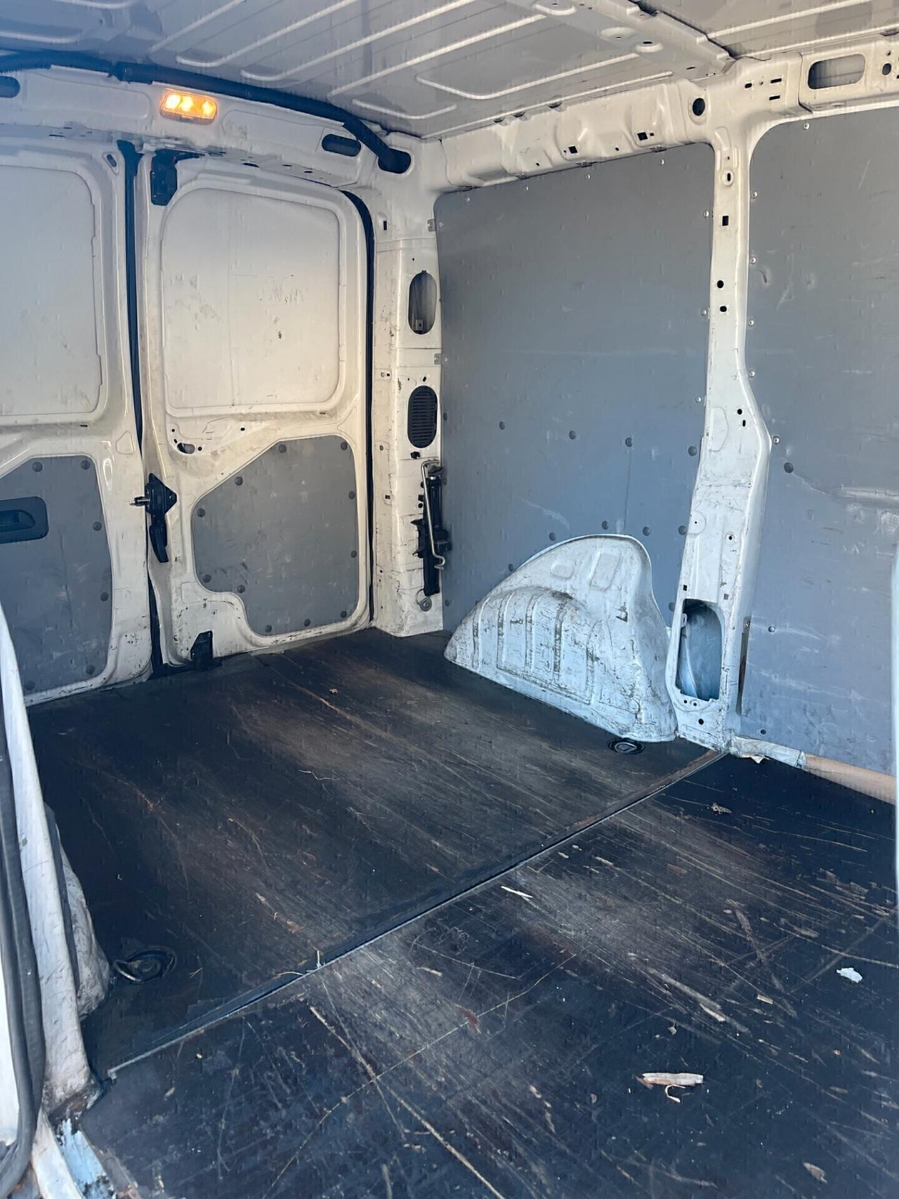 Peugeot Expert 2.0 HDi 120cv