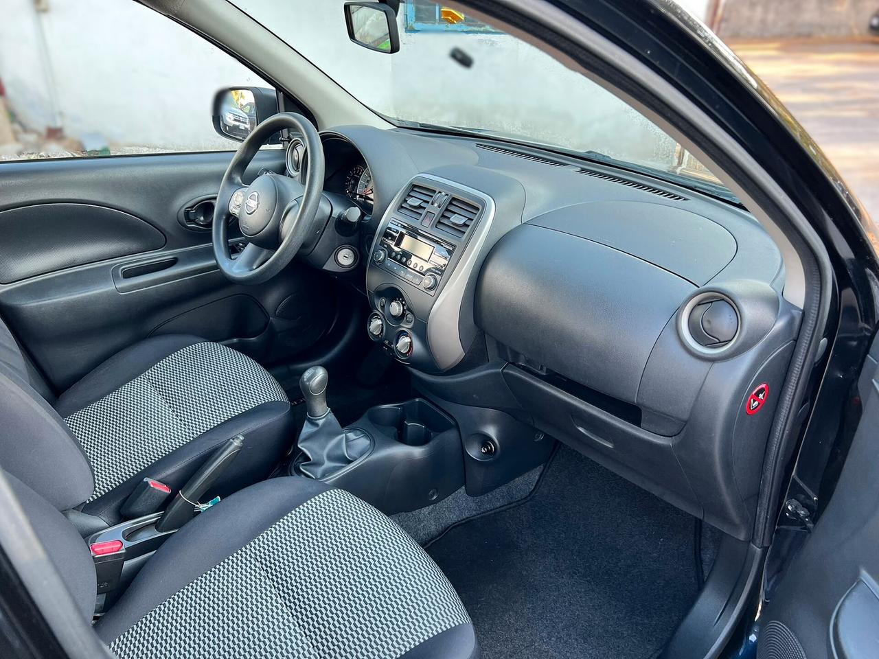 NISSAN MICRA 1.2 V visia young-2014