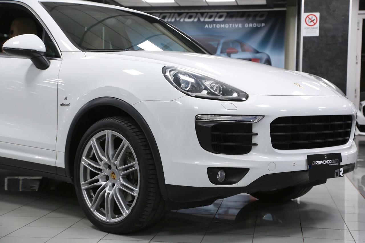 Porsche Cayenne 3.0 Diesel auto