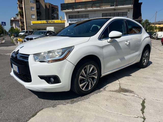 Citroen DS4 1.6 e-hdi So Chic 115cv etg6 OK NEOPATENTATO