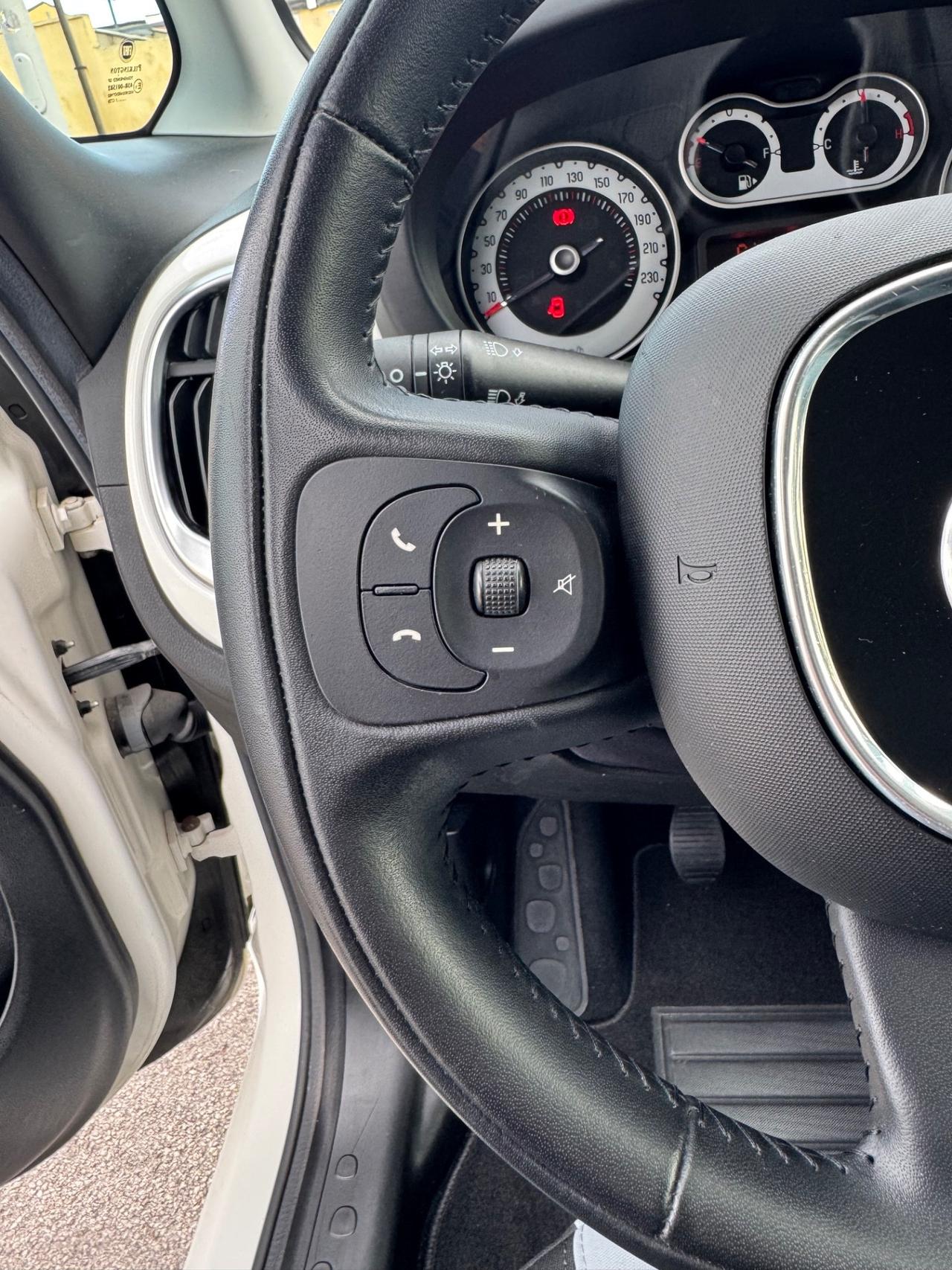 Fiat 500L 1.3 Multijet POCHI CHILOMETRI