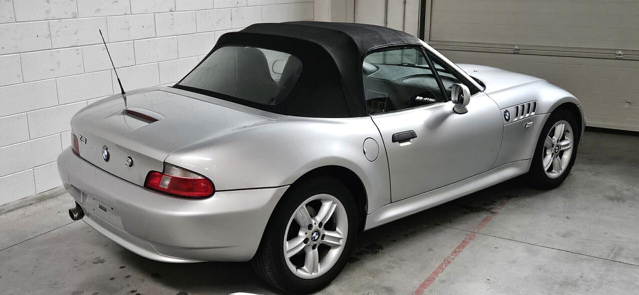 Bmw Z3 1.9 Titan Silver