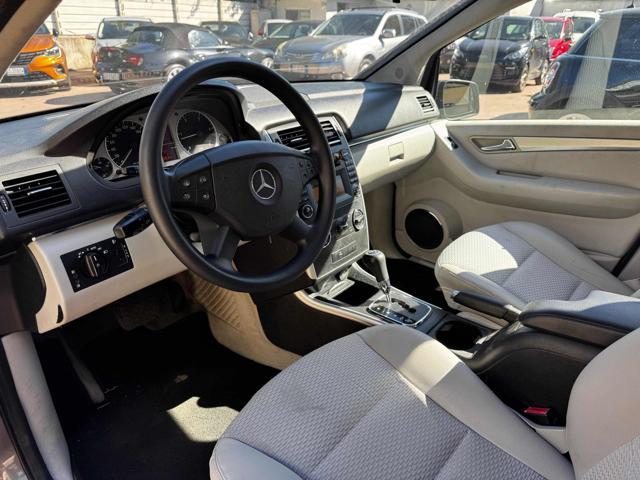 MERCEDES-BENZ B 180 CDI Premium