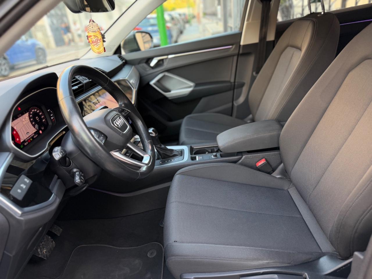 Audi Q3 35 TDI S tronic Business Advanced