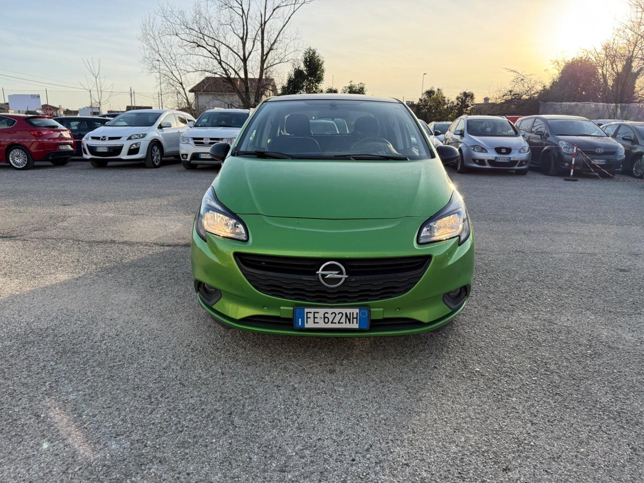 Opel Corsa 1.2 5 porte