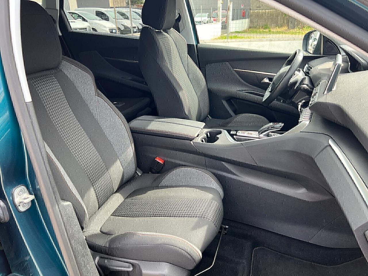 Peugeot 5008 BlueHDi 130 S&S EAT8 Business 2019