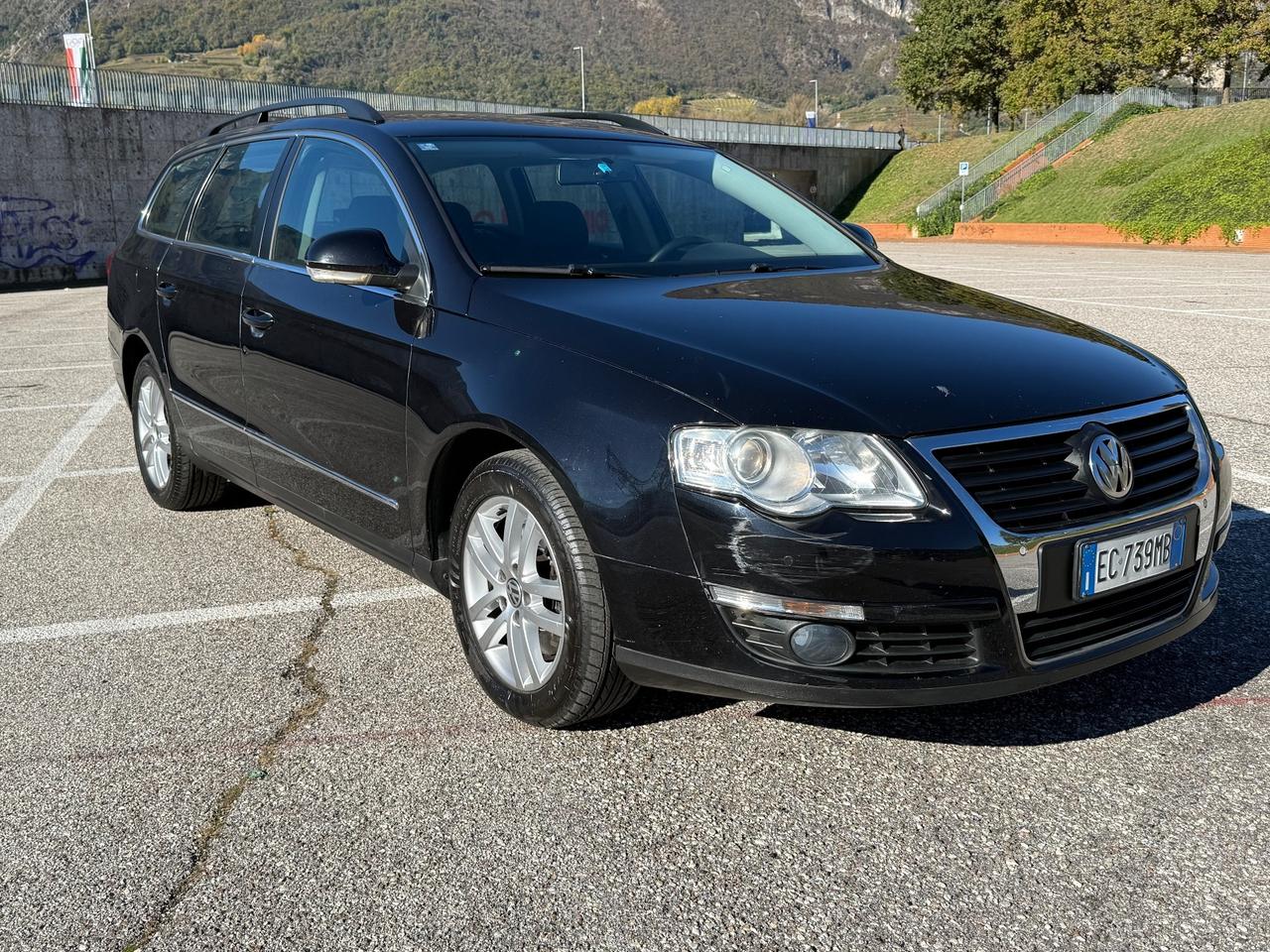Volkswagen Passat 2.0 TDI DPF Highline EURO 5b