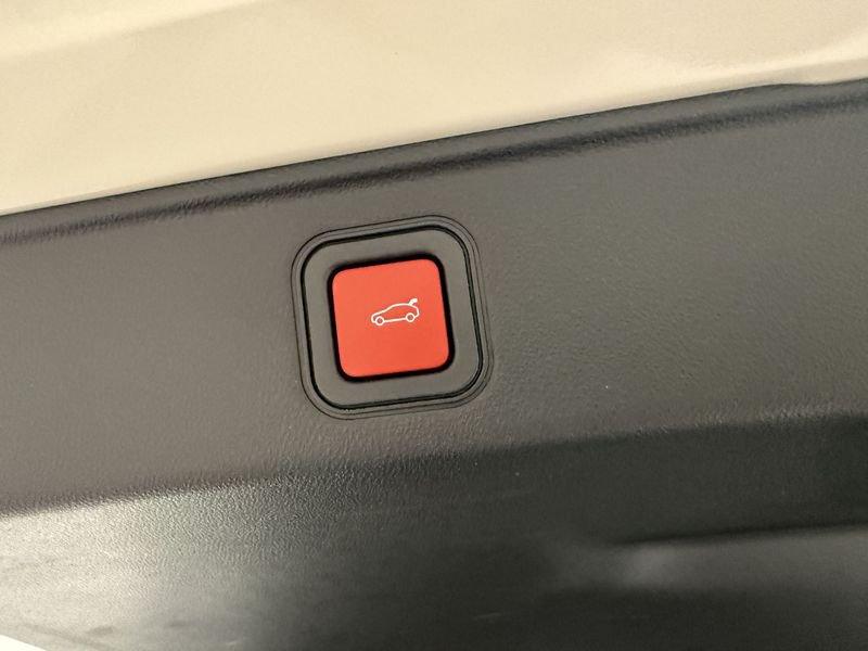 FIAT 600 600 1.2 hybrid La Prima Automatica