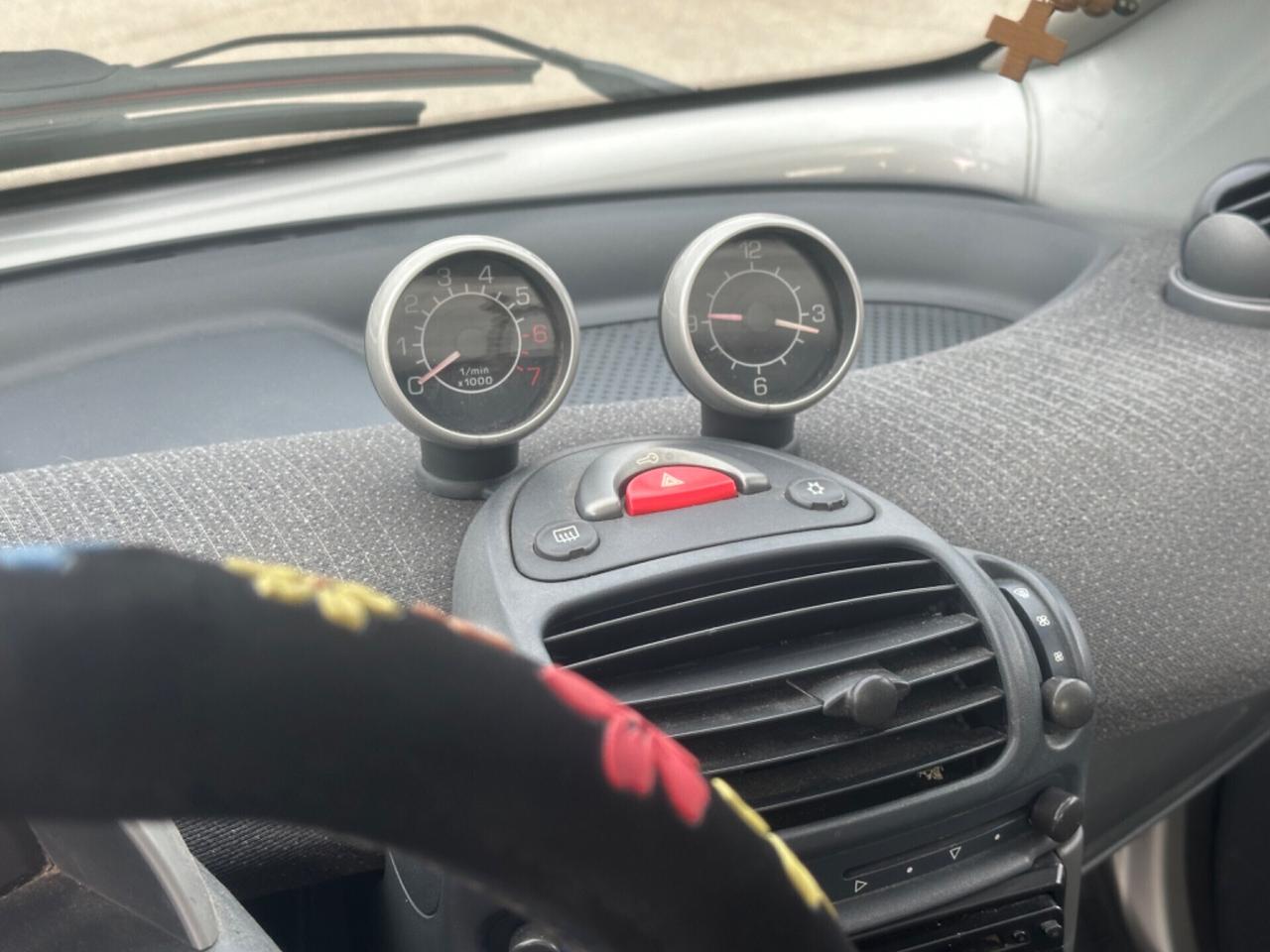 Smart ForTwo 700 coupé pure (45 kW)