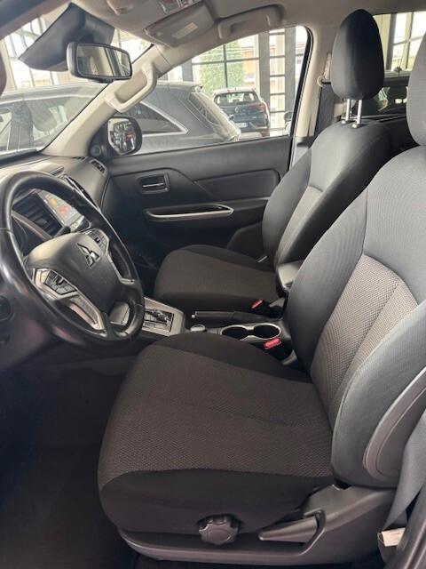 Mitsubishi L200 2.3 D Double Cab 4x4 Super Select Diamond