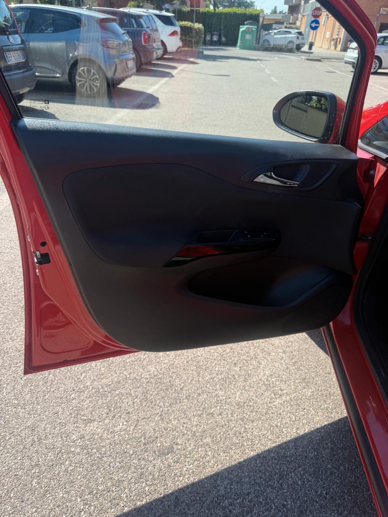 Opel Corsa 1.4 Gpl - NEOPATENTATI - 12 MESI DI GARANZIA -