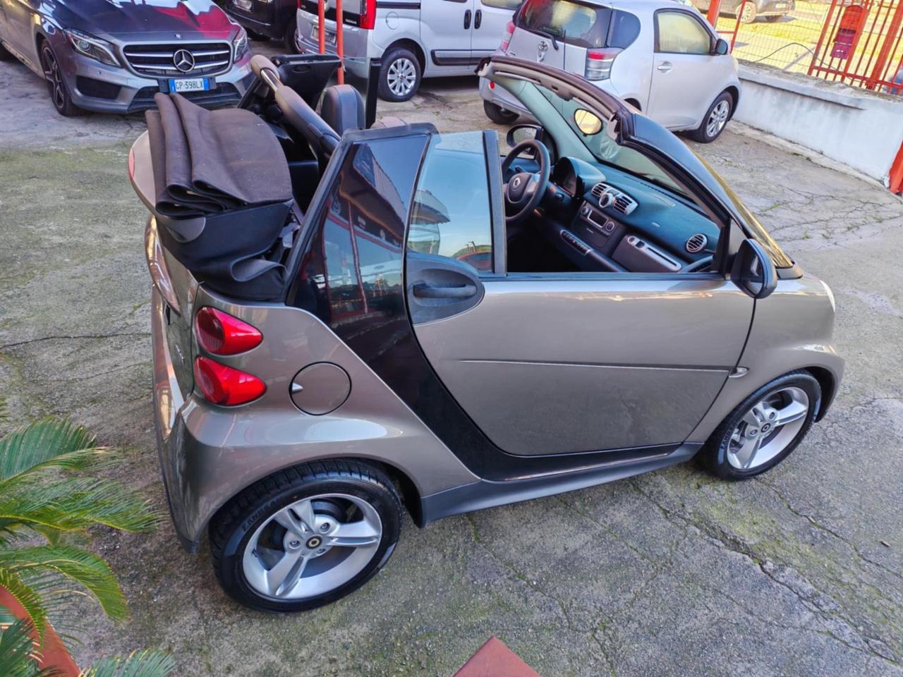 Smart Fortwo 1.0 benzina 08/2012 Cv70 CABRIO