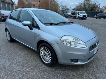 FIAT Grande Punto 109,707km neopatentati senza nessun lavoro da fare