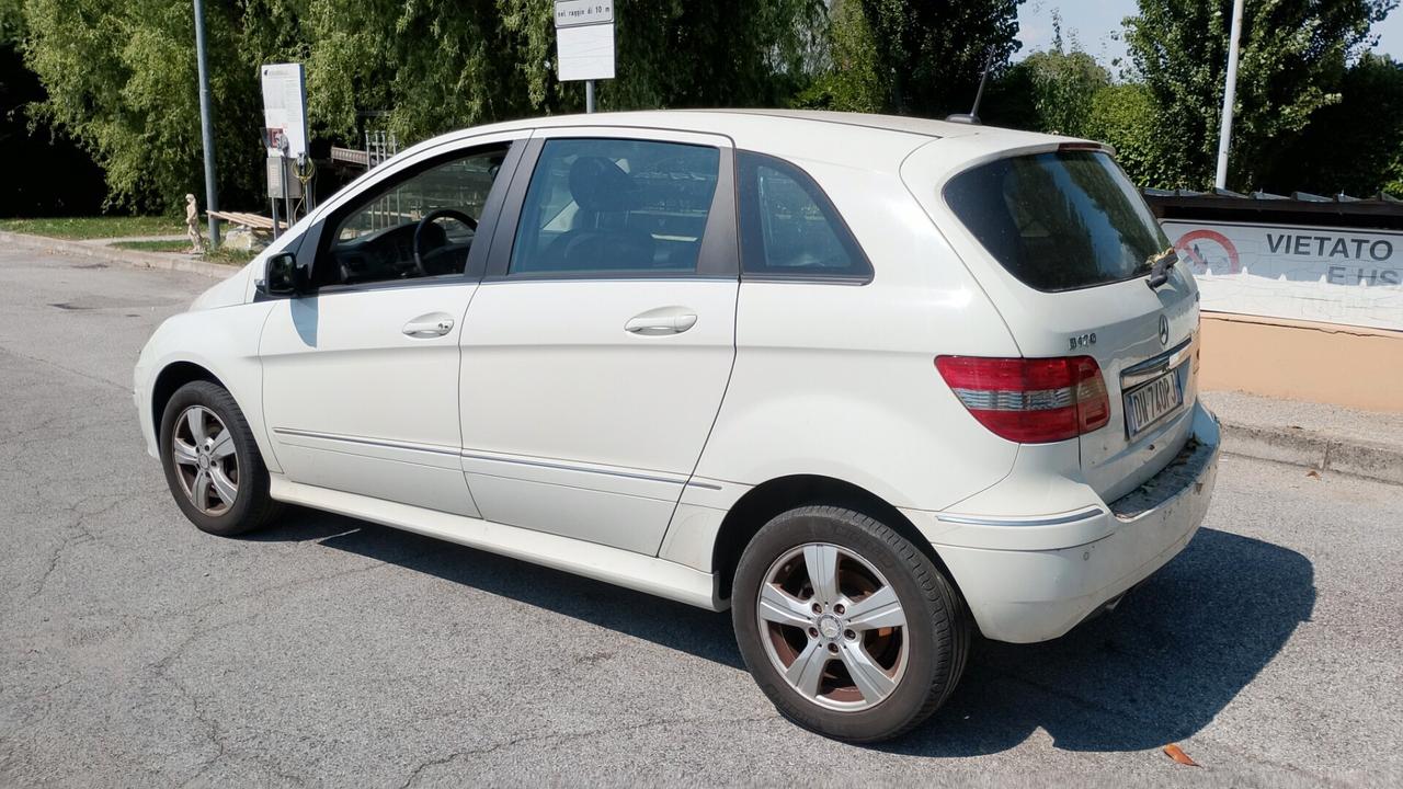 Mercedes B 170 x commercianti