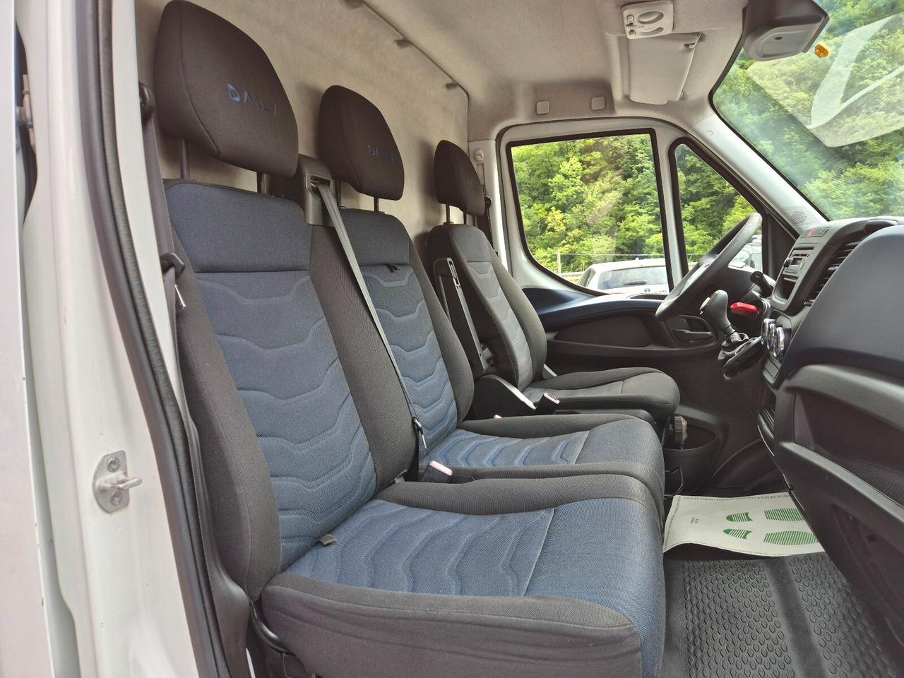 Iveco Daily 35S14 2.3 HPT Automatico Furgone