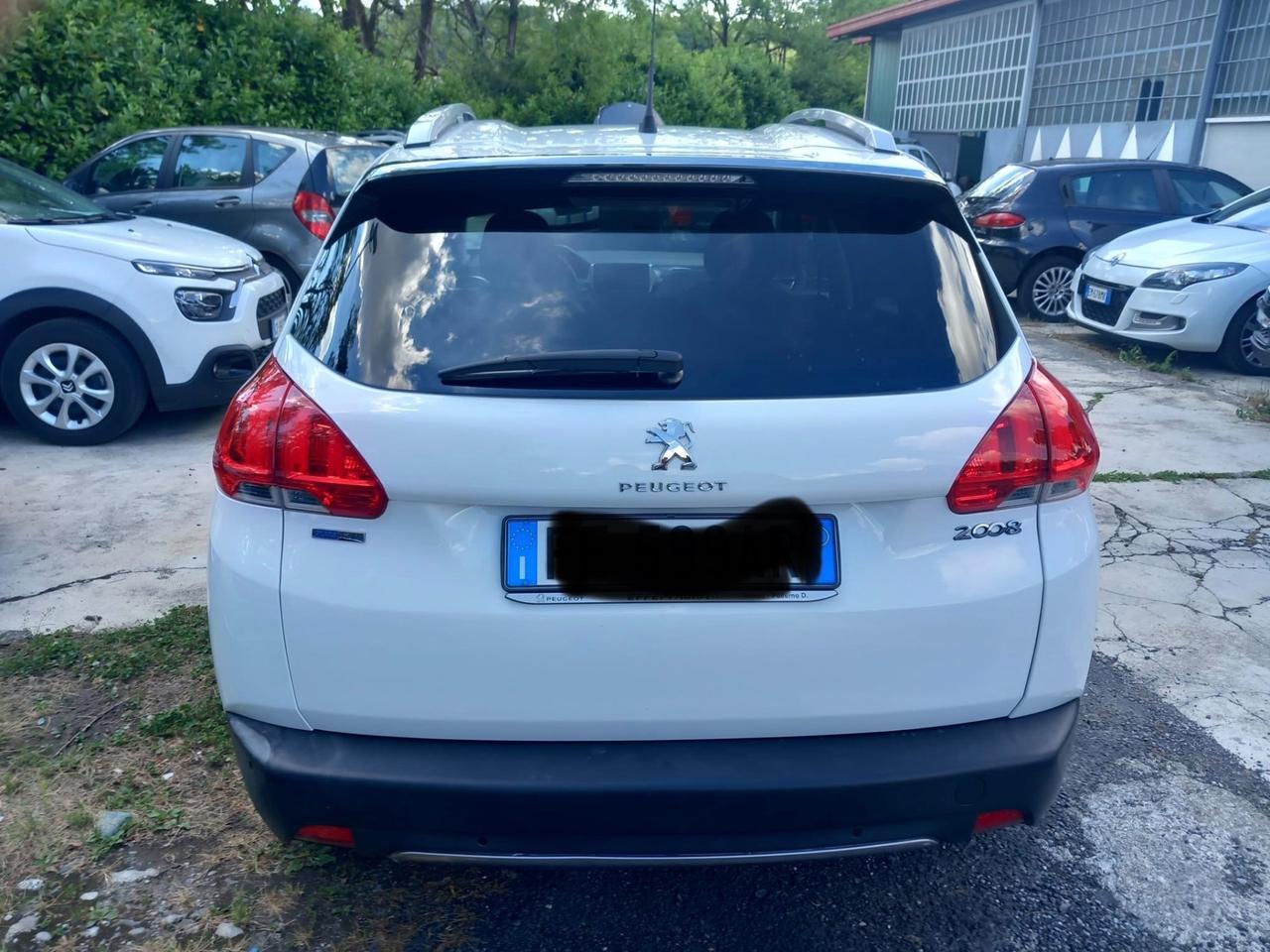 Peugeot 2008 PureTech Turbo 110 S&S Allure