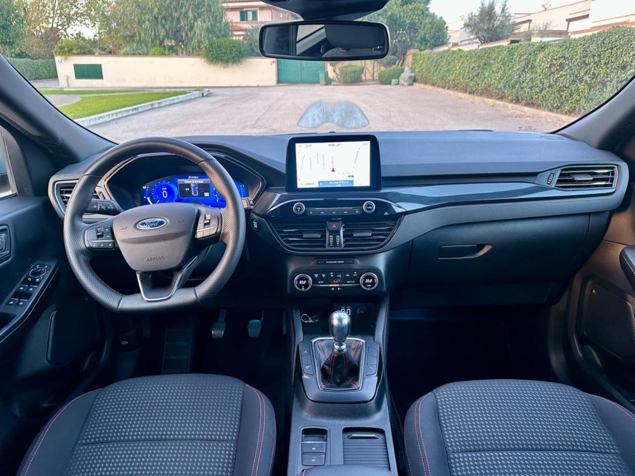 Ford Kuga 1.5 EcoBoost 150 CV ST-Line SOLO 11.500 km