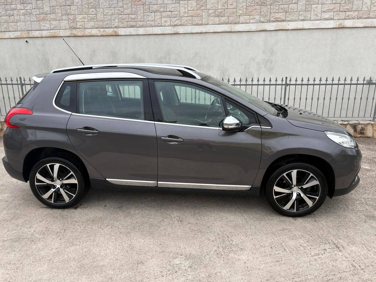 Peugeot 2008 1.6 e-HDi 92 CV Stop&Start Allure