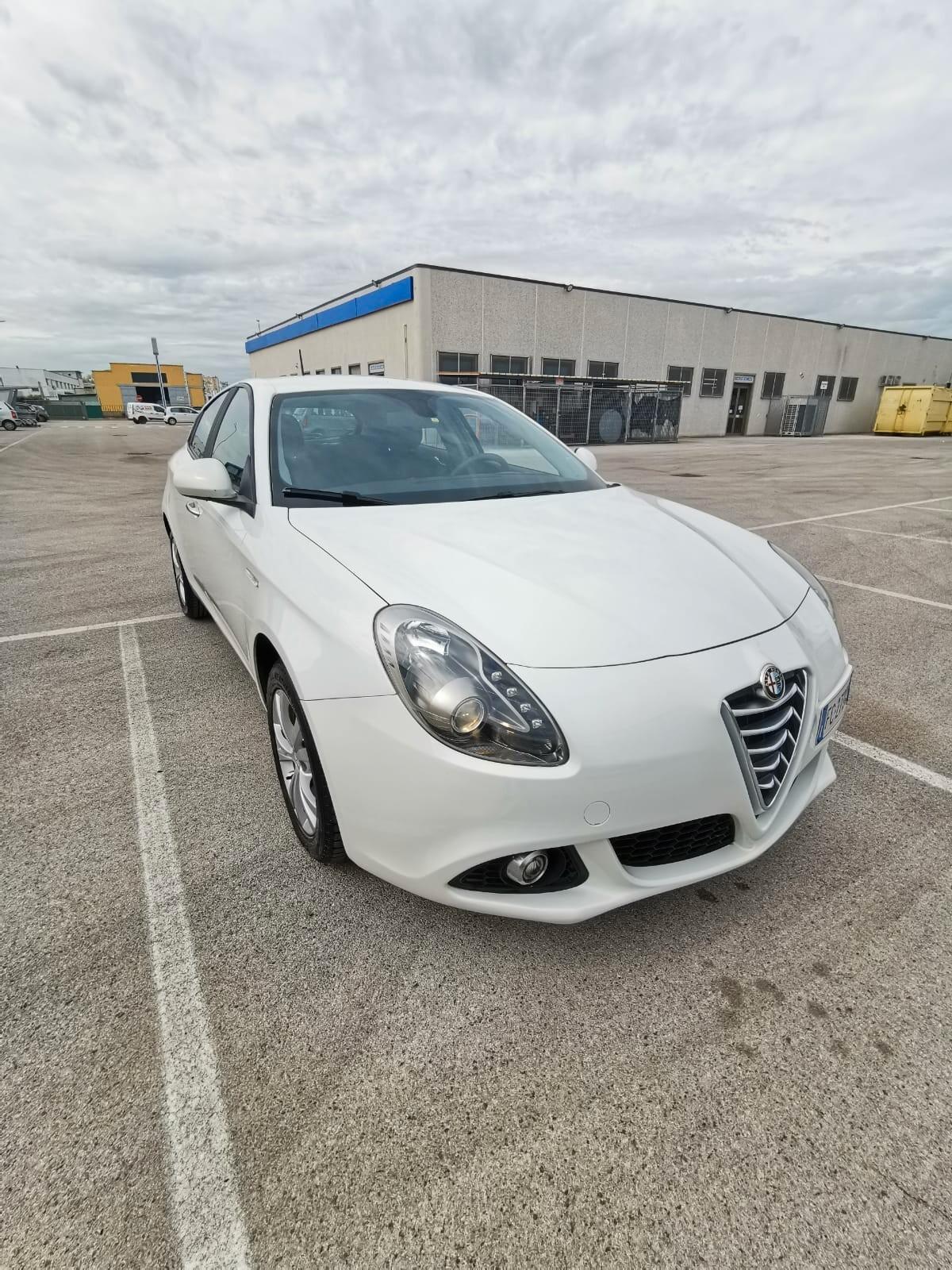 Alfa Romeo Giulietta 1.4 Turbo 105 CV Progression