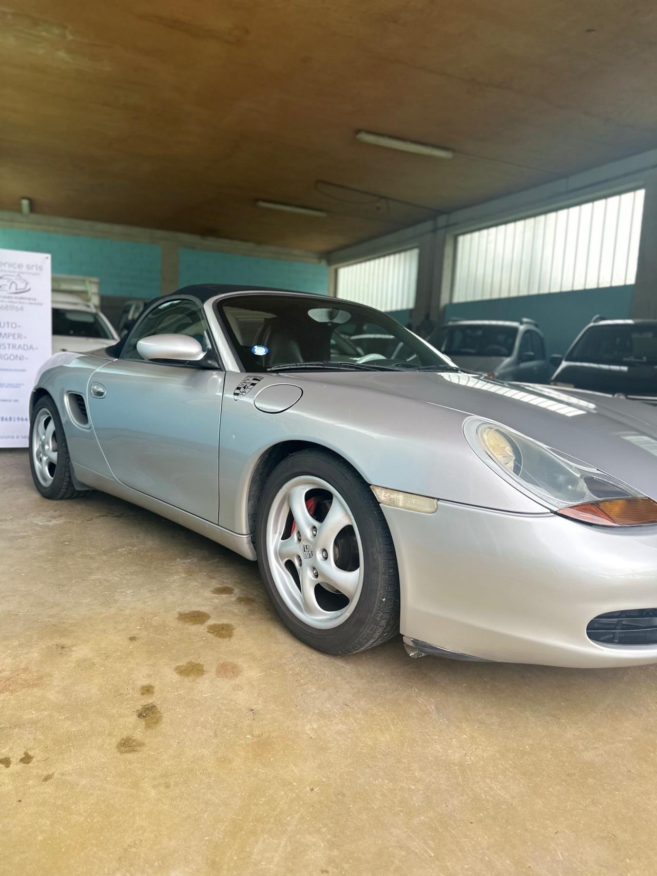 Porsche Boxster 2.5i 24V cat